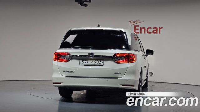Honda Odyssey 3.5 5th - фото 2
