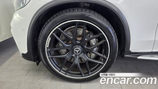 Mercedes-Benz GLC-Class X253 AMG GLC63 4MATIC+ - фото 4