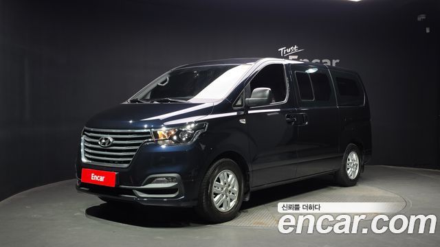 Hyundai Starex Новый Van 5-Seater Modern - фото 0