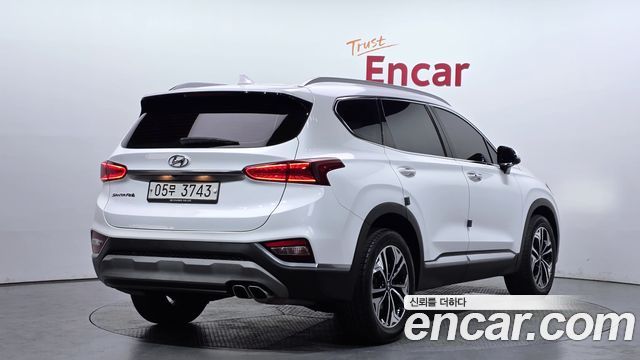 Hyundai Santafe TM Diesel 2.0 2WD Prestige - фото 1