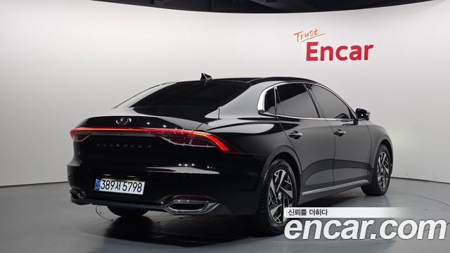 Hyundai Grandeur Новый IG, гибрид Exclusive - фото 1