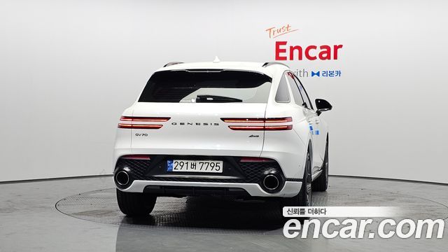 Genesis GV70 2.5T Gasoline AWD - фото 3