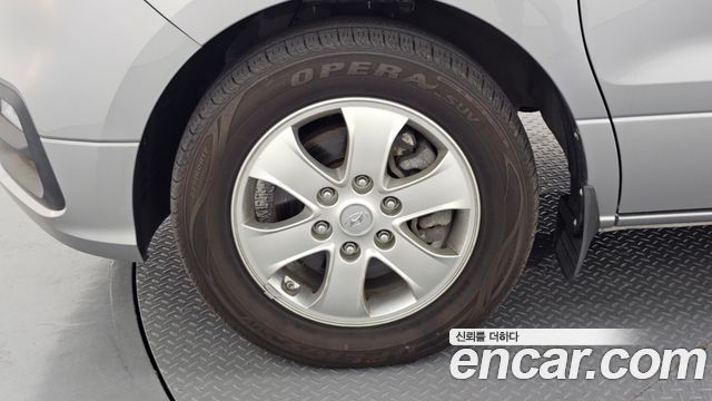 Hyundai Starex Новый Wagon 12-Seater Smart - фото 4