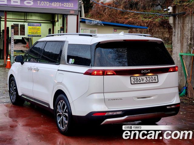 Kia Carnival 4-го поколения 9-Seater Noblesse - фото 2