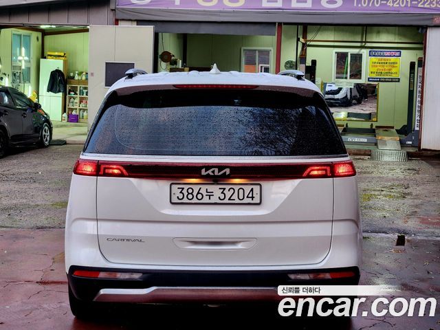 Kia Carnival 4-го поколения 9-Seater Noblesse - фото 3