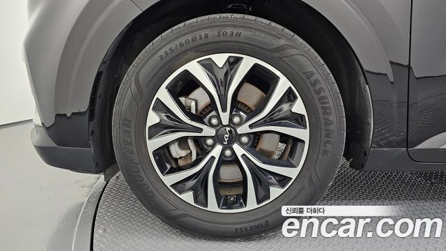 Kia Carnival 4-го поколения 9-Seater Prestige - фото 4