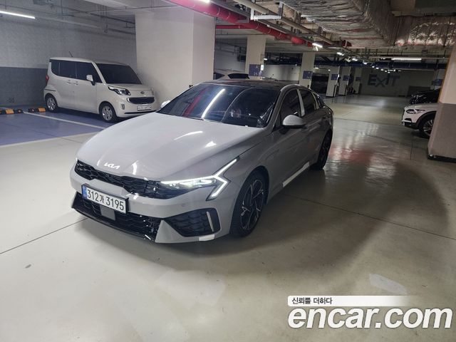 Kia K5 Новый 3-го поколения 2.0 Signature - фото 1