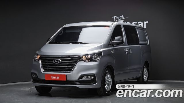 Hyundai Starex Новый Van 5-Seater Smart - фото 0