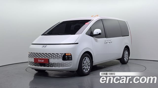 Hyundai Staria Cargo 5-Seater Modern - фото 0