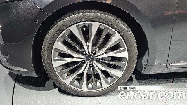 Kia K8 2.5 Gasoline 2WD Signature - фото 4