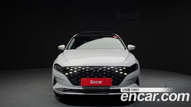Hyundai Grandeur Новый IG, гибрид Calligraphy - фото 2