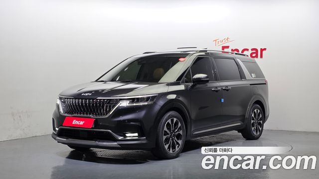 Kia Carnival 4-го поколения 9-Seater Signature - фото 0