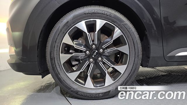 Kia Carnival 4-го поколения 9-Seater Signature - фото 4