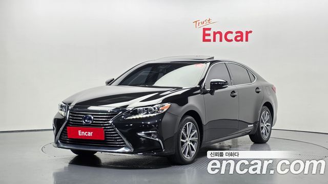 Lexus ES Supreme XV60 - фото 0
