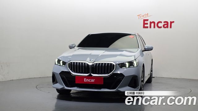 BMW 5-Series G60 530i xDrive M Sport - фото 2
