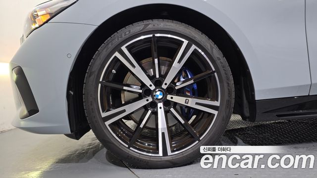 BMW 5-Series G60 530i xDrive M Sport - фото 4