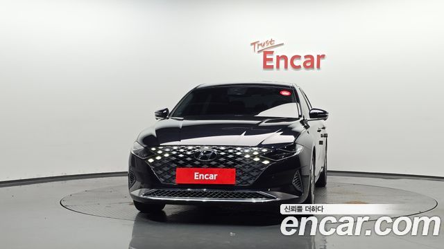 Hyundai Grandeur Новый IG, гибрид Calligraphy - фото 2