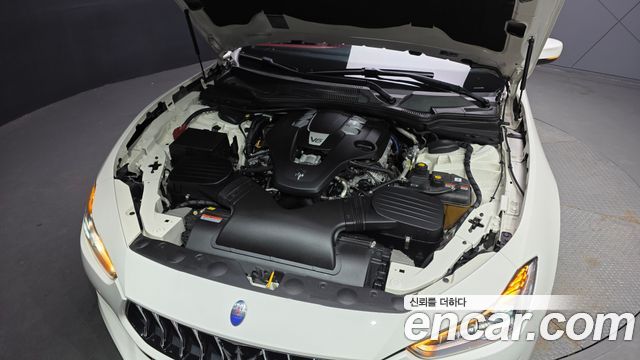 Maserati Ghibli 3.0 3rd - фото 4