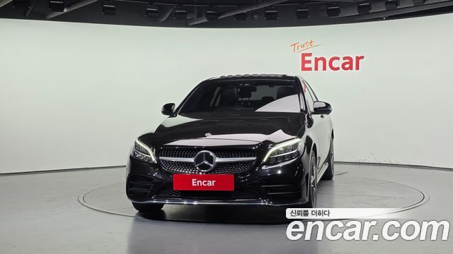 Mercedes-Benz C-Class W205 C220 d 4MATIC AMG Line - фото 2