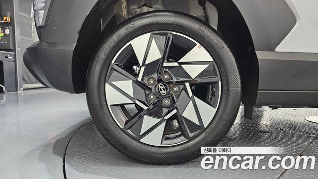 Hyundai Kona SX2, гибрид H Pick - фото 4