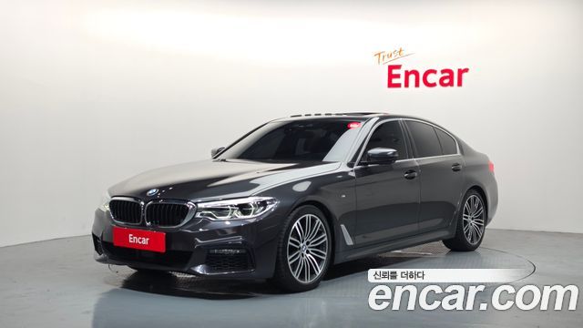 BMW 5-Series G30 530i xDrive M Sport Package Plus - фото 0