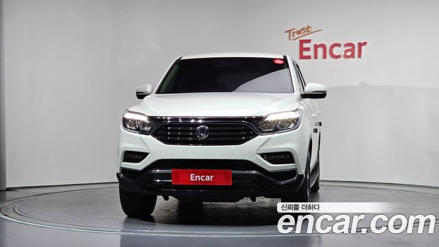 SsangYong Rexton G4 Diesel 2.2 4WD Luxury - фото 2