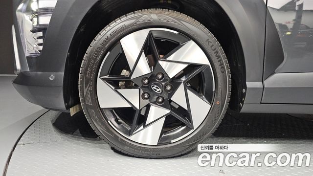 Hyundai Kona SX2 Gasoline 1.6 Turbo 2WD Inspiration - фото 4