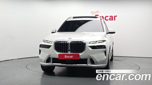 BMW X7 G07 xDrive 40i Design Pure Excellence 6-Seater - фото 2