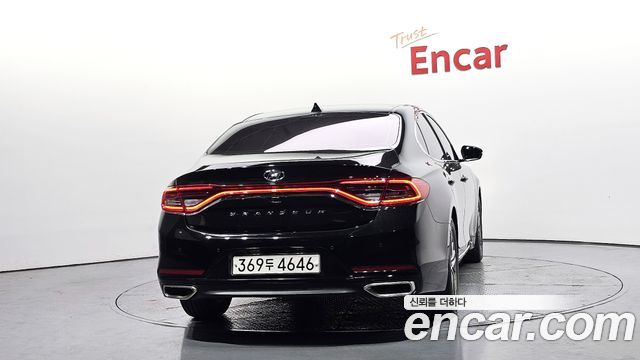Hyundai Grandeur IG 3.0 LPi Modern (Rental Car) - фото 3