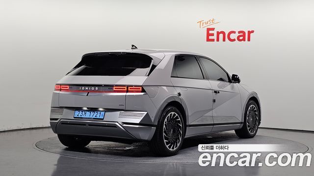 Hyundai Ioniq5 Long Range AWD Prestige - фото 1