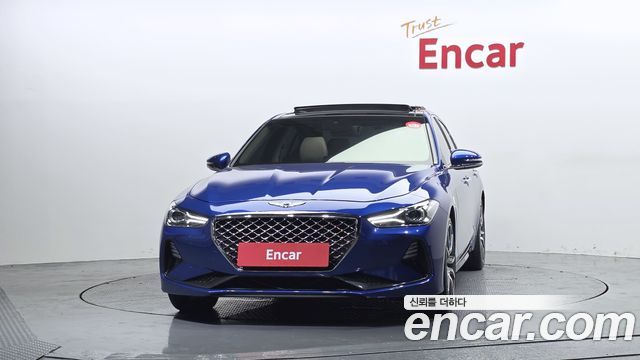 Genesis G70 2.0T Elite - фото 2