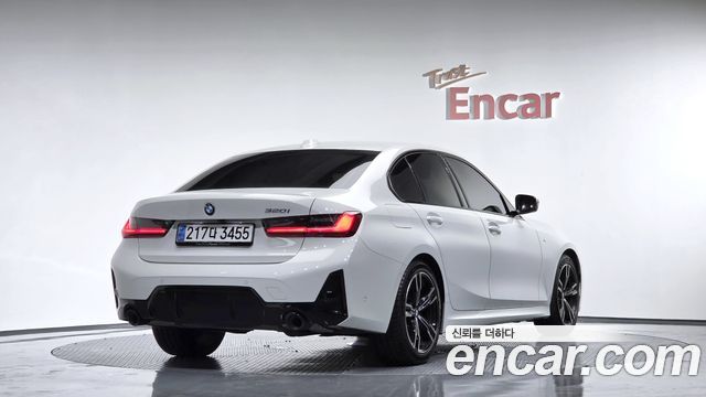 BMW 3-Series G20 320i M Sport - фото 0