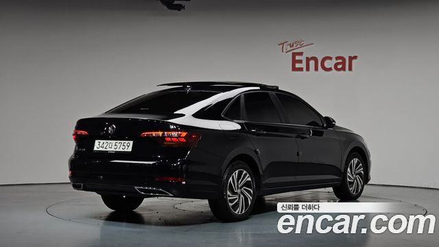 Volkswagen Jetta 7-го поколения 1.4 TSI Prestige - фото 1