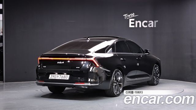 Kia K8 Новый, гибрид Signature - фото 0