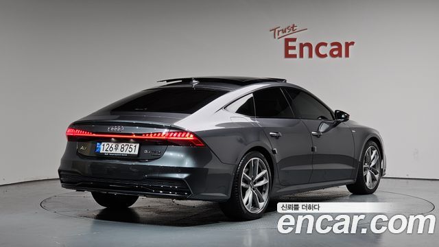 Audi A7 55 TFSI Quattro Premium - фото 0