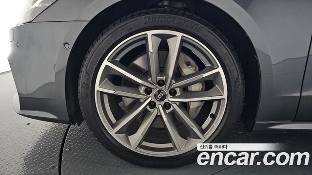Audi A7 55 TFSI Quattro Premium - фото 3
