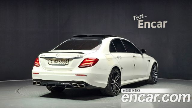 Mercedes-Benz E-Class W213 E63 AMG 4MATIC+ - фото 1