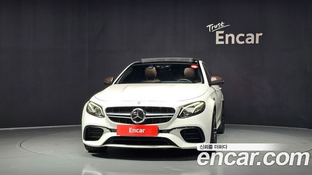 Mercedes-Benz E-Class W213 E63 AMG 4MATIC+ - фото 2