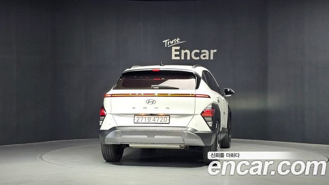 Hyundai Kona SX2 Gasoline 2.0 2WD Premium - фото 3