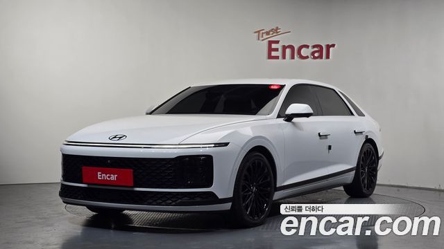 Hyundai Grandeur GN7, гибрид Calligraphy - фото 0