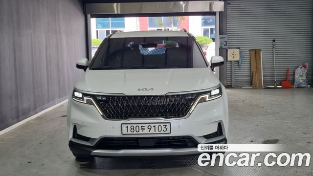 Kia Carnival 4-го поколения 9-Seater Prestige - фото 1