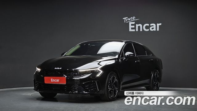 Kia K5 Новый 3-го поколения 2.0 Signature - фото 0