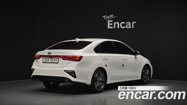 Kia K3 Совершенно новый Luxury - фото 1