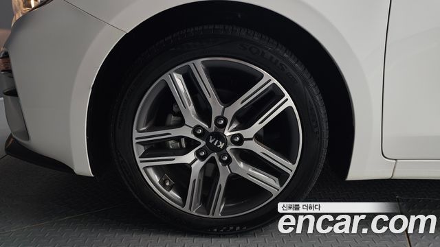 Kia K3 Совершенно новый Luxury - фото 4