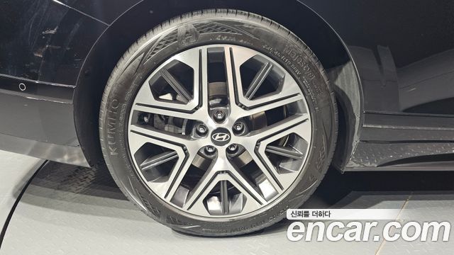 Hyundai Grandeur GN7 2,5 Gasoline 2WD Exclusive - фото 3