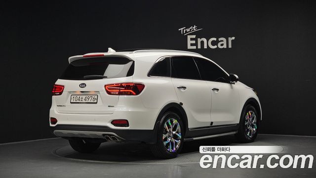 Kia Sorento Новый Diesel 2.2 2WD Master Special - фото 0