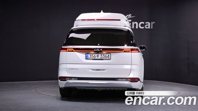 Kia Carnival 4-го поколения 9-Seater Hi-Limousine Signature - фото 3
