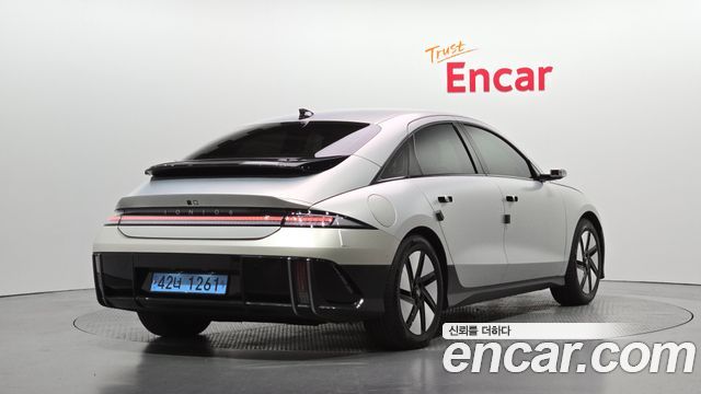 Hyundai Ioniq6 Long Range Prestige - фото 1