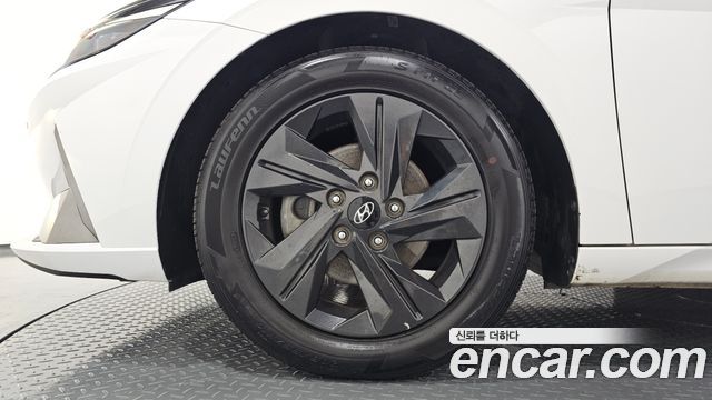 Hyundai Avante CN7 1.6 Inspiration - фото 4