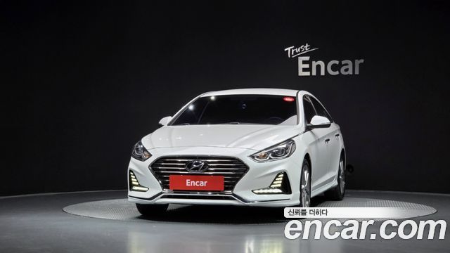 Hyundai Sonata 2.0 Modern - фото 2